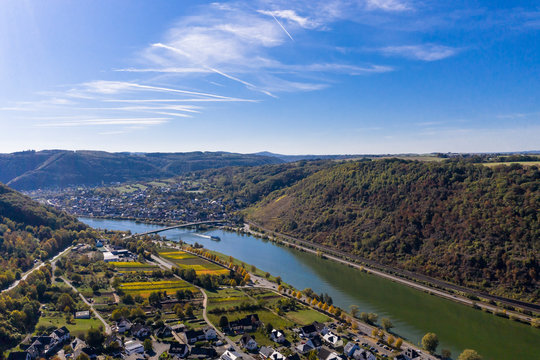 Moselort Alken In Den Weinbergen, Unterlauf Mosel, Landkreis Mayen – Koblenz, Rheinland-Pfalz, Deutschland