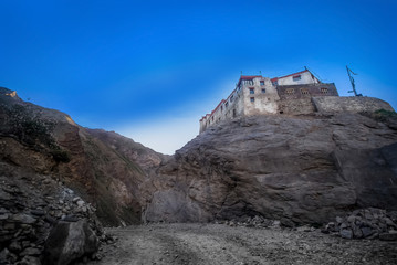 Fototapeta premium Bardan Monastery on cliff of Lungnak River Valley, Zanskar, Ladakh region, India.