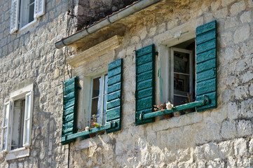 the Green-shuttered window in Kotor