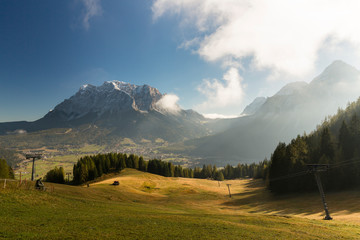 Blick auf das Zugspitzmassiv bei Ehrwald