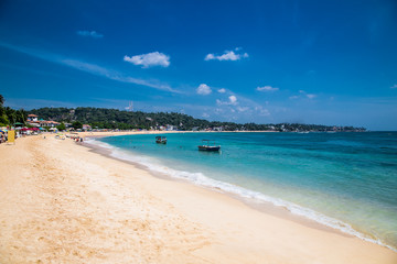Fototapeta na wymiar Wonderful sand beach of Unawatuna, Sri Lanka.