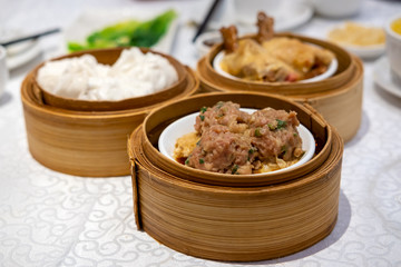 Steamed Beef Balls with Bean Curd Sheet