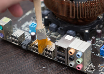 cleaning the motherboard , cleaning the computer.