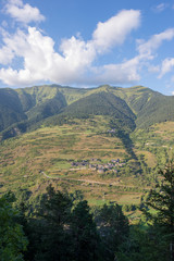 Fototapeta na wymiar Mountains through the valley of aran in the pyrenees