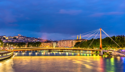 Obraz premium Footbridge across the Saone in Lyon, France