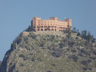 Fototapeta na wymiar Monte Pellegrino - Wahrzeichen von Palermo