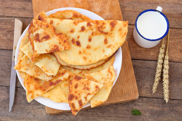 Chatschapuri- Georgisches Fladenbrot