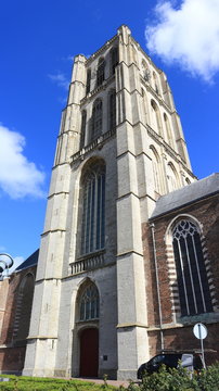 Die Katharinenkirche in Brielle