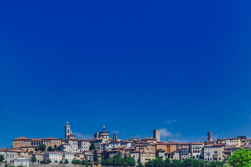 Fototapeta na wymiar Skyline of Bergamo, Italy under blue sky