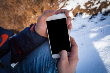 Using smartphone in winter