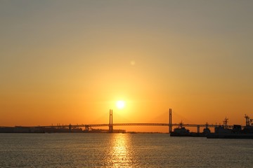 みなとみらいの朝焼け３