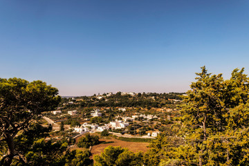 Obraz premium Panoramic view of the hills around Locorotondo in southern Italy