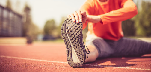 The all-important pre-workout stretch.