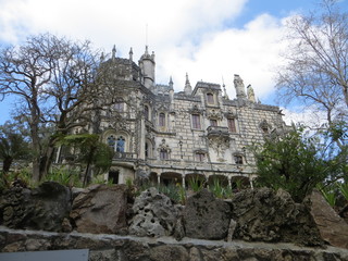 Fototapeta premium castle on a hill against the blue sky