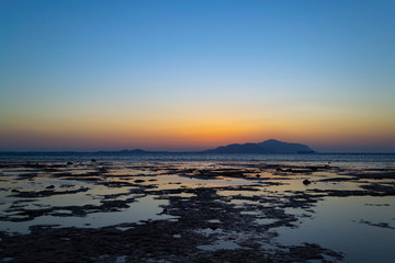 Obraz premium Beautiful tropical seascape. Sunrise on Red Sea. Egypt
