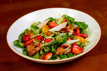 Salad with quail