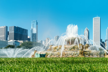 Buckingham fountain in Grant Park, Downtown Chicago