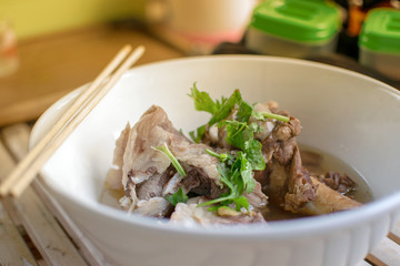 Boil soup with large pork bone