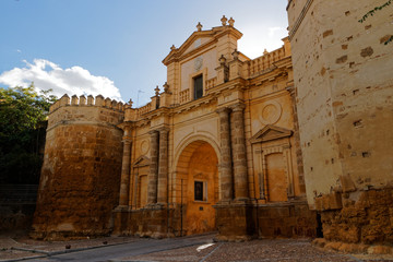 Obraz premium Stadttor Puerta de Córdoba in Carmona