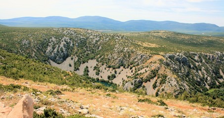 Fototapeta na wymiar canyon of the Krupa river, Croatia