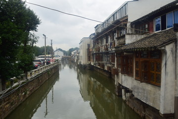 Fototapeta na wymiar canal in Chaian village 