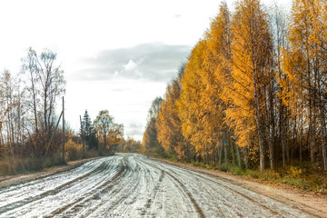 autumn road in the Russian North