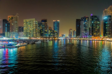 Fototapeta na wymiar Dubai Marina.