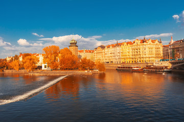Fototapeta na wymiar The historic city of Prague, the embankment along the Vltava