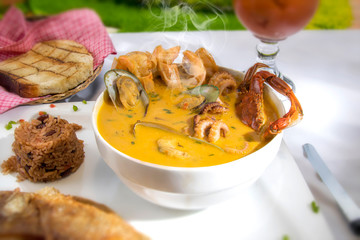 Tapado Caldo de Mariscos Platillo Guatemalteco