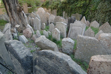 Prague's Old Jewish Cemetery