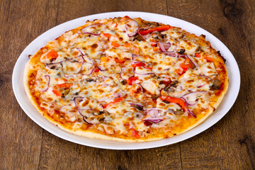 Pizza with beef and onion
