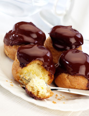 PROFITEROLES