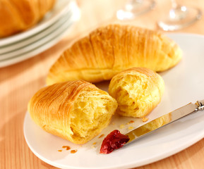 CROISSANT