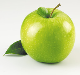 SINGLE GREEN APPLE WITH APPLES