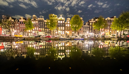 Fototapeta na wymiar Amsterdam Reflection