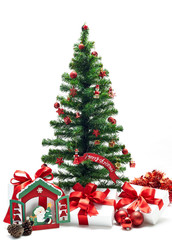 Christmas tree with red decorations