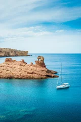 Foto op Plexiglas Lichtblauw Cala Morell-kreek in Menorca, Spanje.