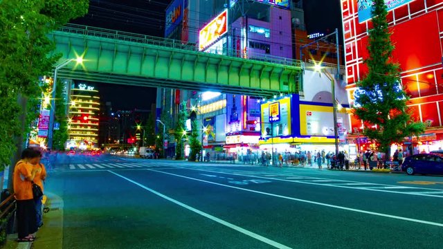 タイムラプス　インターバル撮影　秋葉原　都会の夜景　ライトアップ　ネオン　イルミネーション　東京