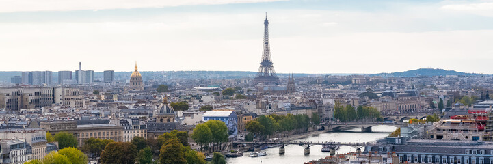 Naklejka premium Paris, panorama of the Eiffel tower, with the Seine and bridges, and the most famous monuments 