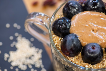 Morning porridge with quinoa