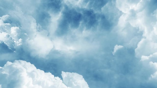 CLOUD IN BLUE SKY LOOP