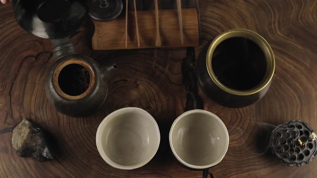 traditional Chinese tea brewing
