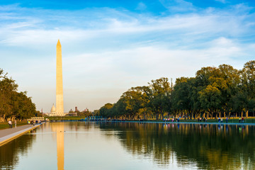 Fototapeta na wymiar The monument to George Washington and the National Mall in Washington D.C.