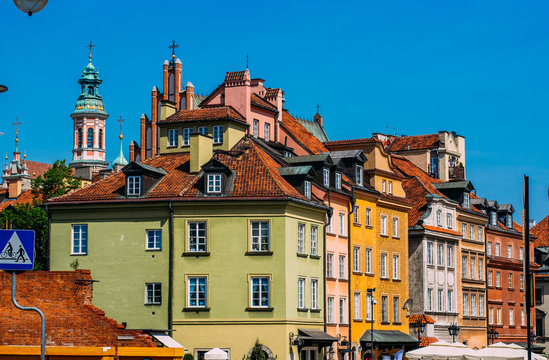 Fototapeta Ancient colorful townhouses in Old town in Warsaw