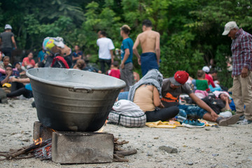 Migrantes Inmigrantes  Cocinando