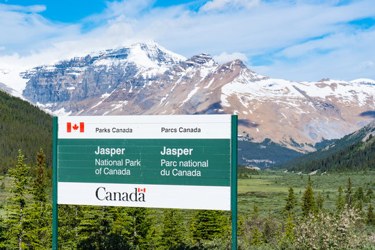 Welcome sign in Jasper National Park, Canada