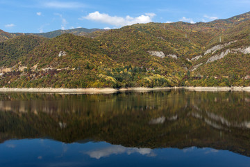 Fototapeta premium Amazing Autumn ladscape of The Vacha (Antonivanovtsi) Reservoir, Rhodope Mountains, Plovdiv Region, Bulgaria