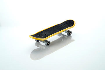 フィンガースケートボード