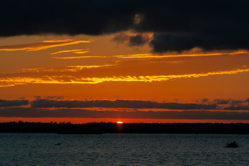 Naklejka premium Sunrise