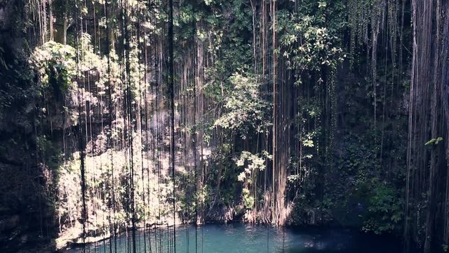Ik-Kil Cenote, Chichen Itza